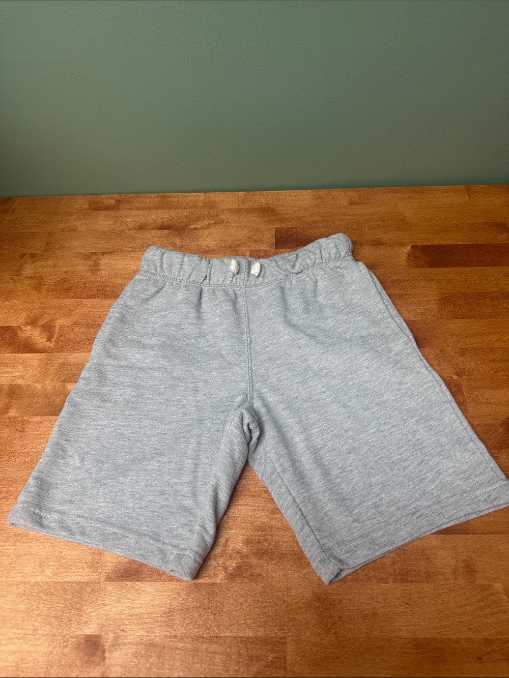 The Children’s Place- Light Grey comfy shorts, elastic waist,GUC size boys 7/8